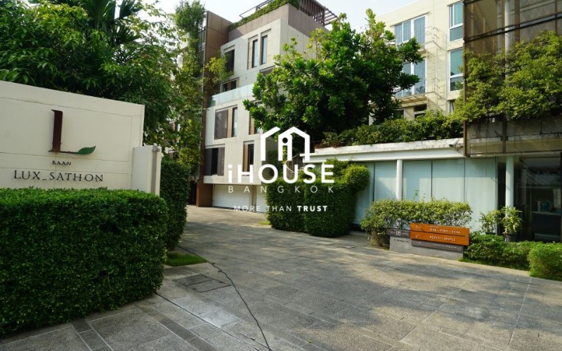 Baan Lux - Sathon