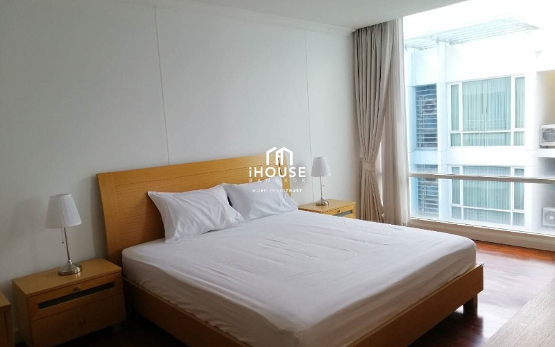 Baan Siri Sukhumvit 10