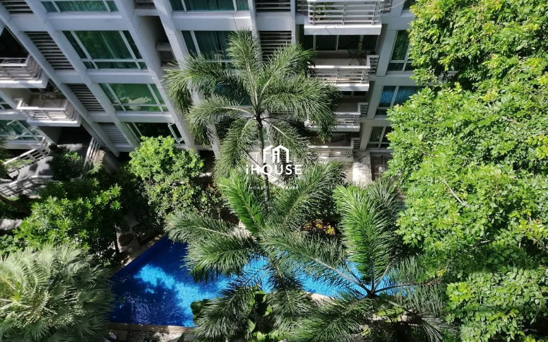 Baan Siri Sukhumvit 10