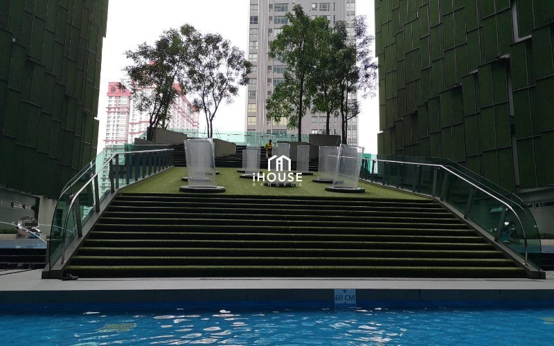 Wish Signature Midtown Siam