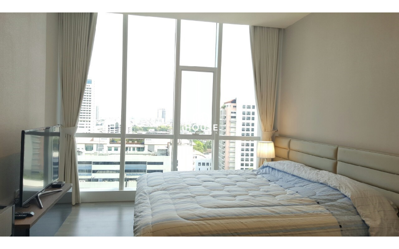 The Room Sathorn - TanonPun