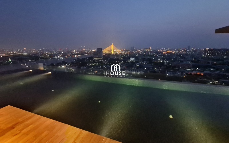 เออร์บาโน่ ราชวิถี