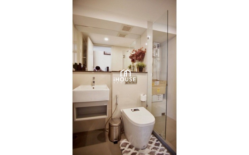Knightsbridge Prime Sathorn