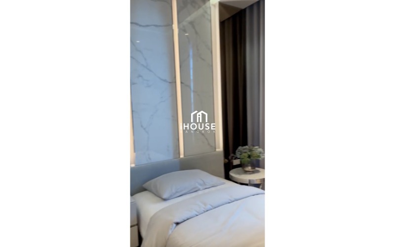 Noble Ploenchit