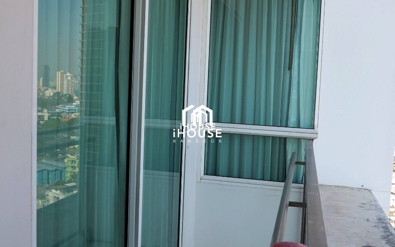 The Bloom Sukhumvit 71