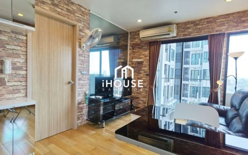 Fuse Sathorn - Taksin